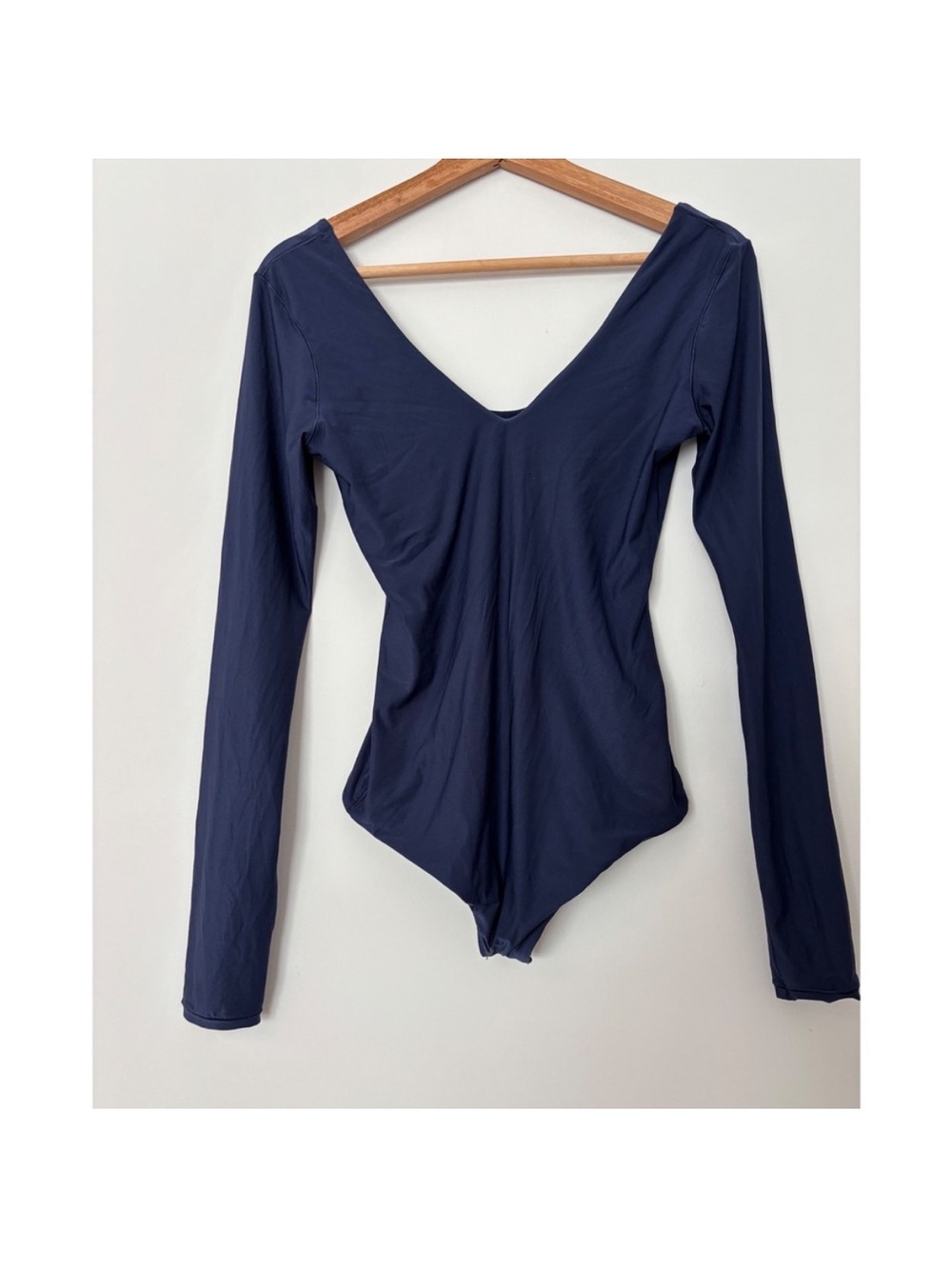 Smoothez by Aerie Long-Sleeve Navy V-Back Bodysuit